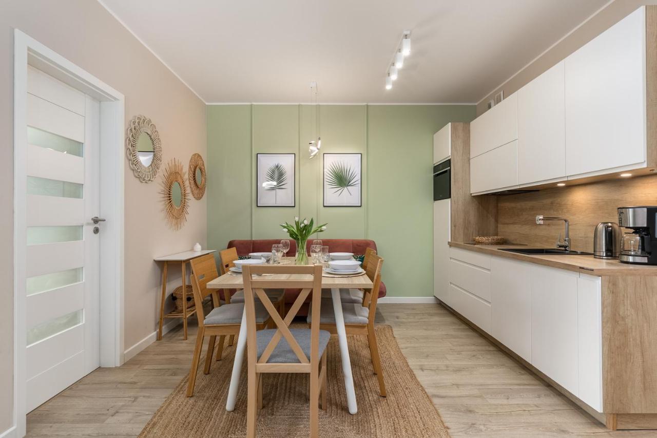 Luxurious Apartment Nadmorskie Tarasy Kolobrzeg By Renters Prestige Экстерьер фото
