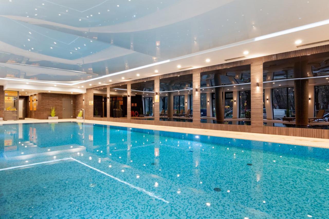 Luxurious Apartment Nadmorskie Tarasy Kolobrzeg By Renters Prestige Экстерьер фото